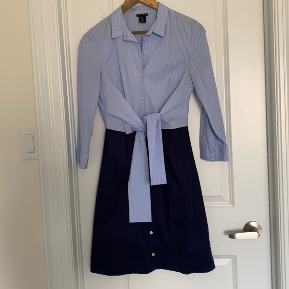 Tahari  long sleeved cotton pinstripe shirt dress